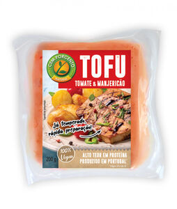 Tofu com Tomate e Manjericão